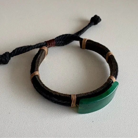 Jade & Leather Adjustable Bracelet - Picture 4 of 7